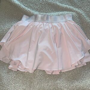 Lululemon skirt Strawberry Milkshake